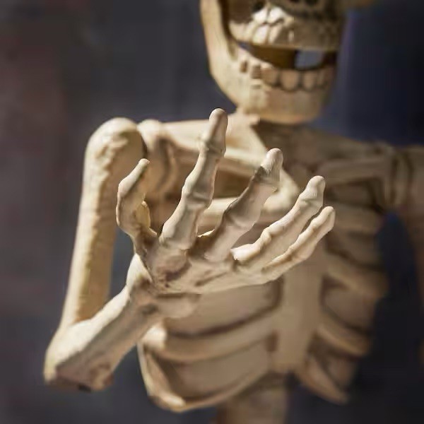 3ft Animated Halloween Dancing Skeleton