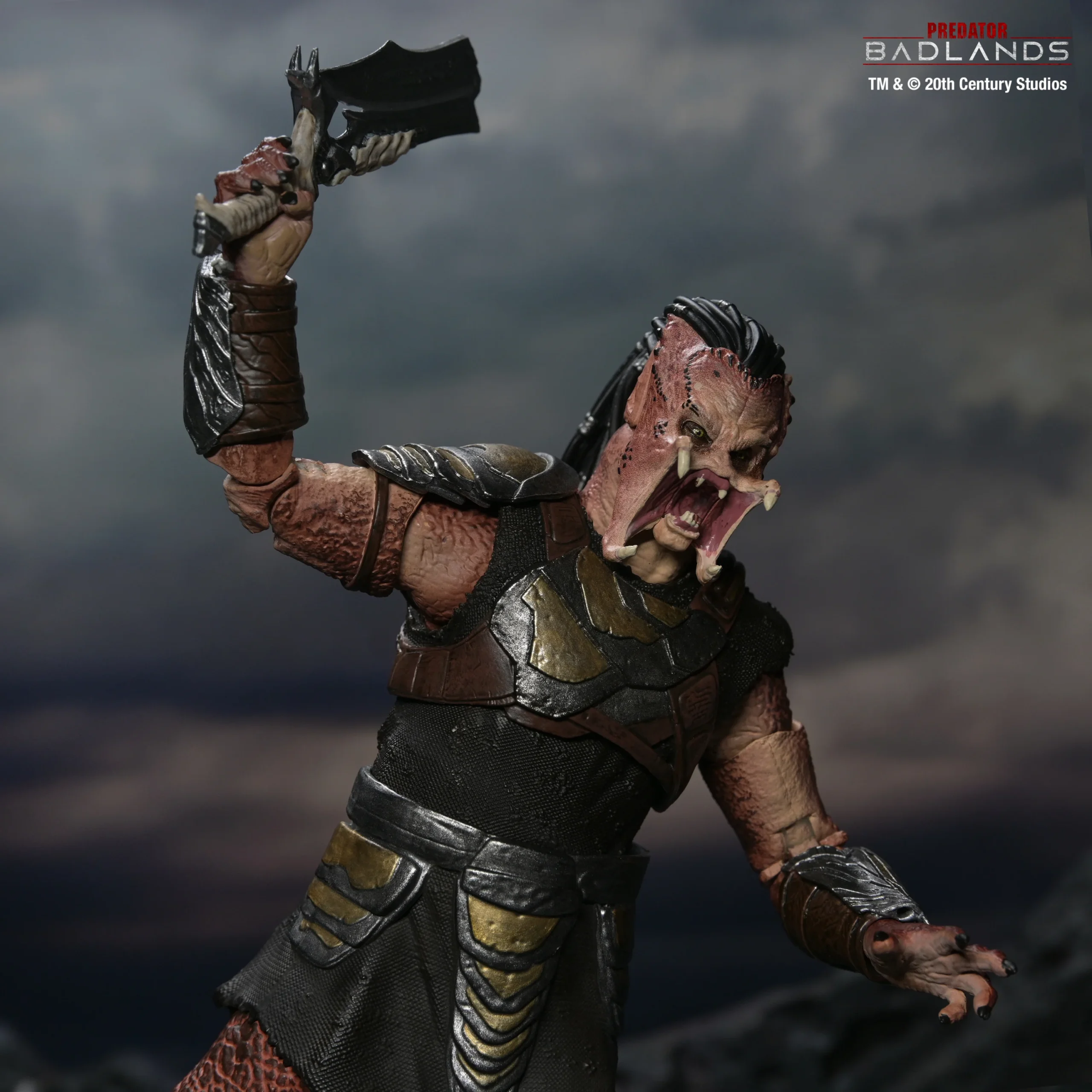 NECA Predator Badlands - Dek (Training Armor) Ultimate 7