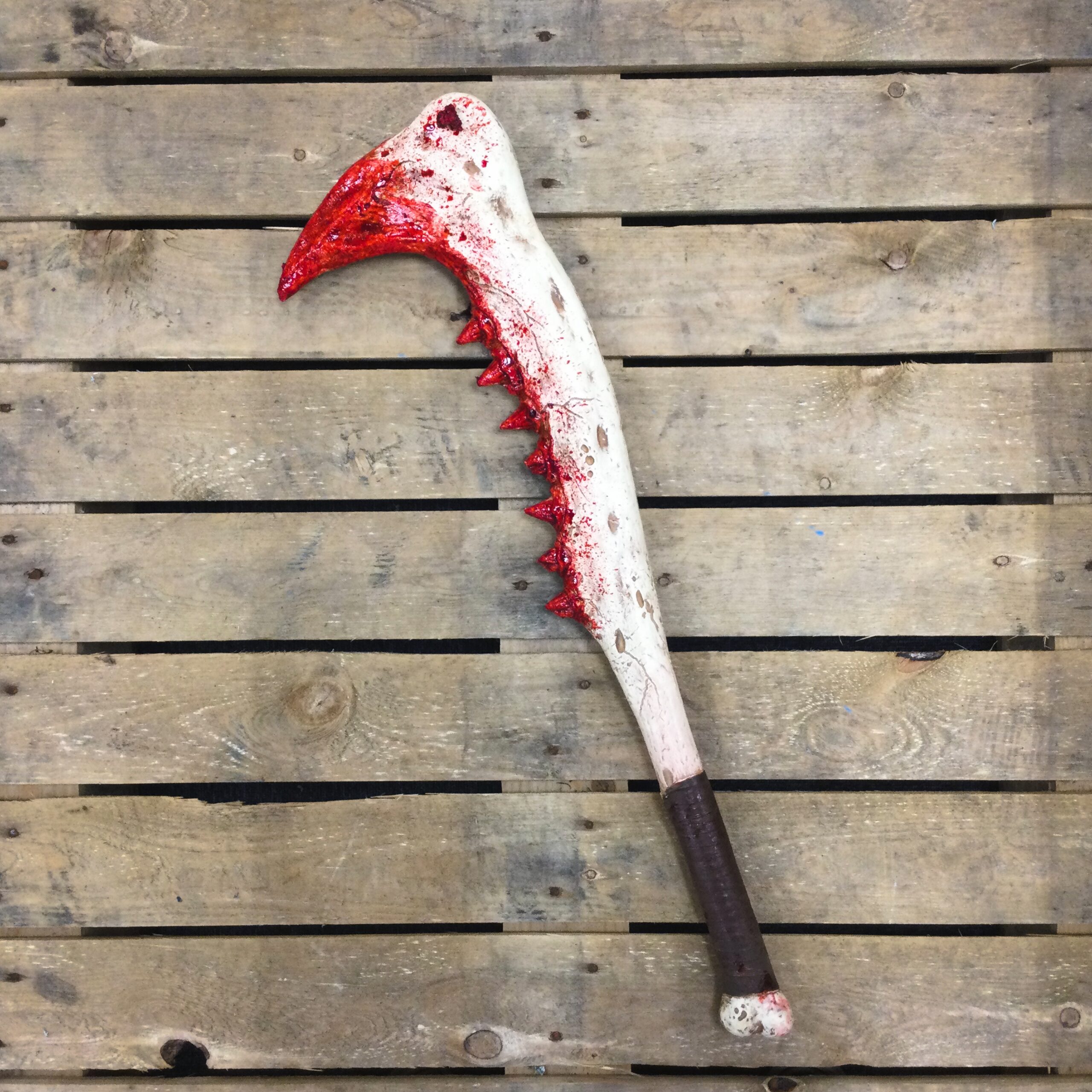 Jawbone Club Prop (Bloody)