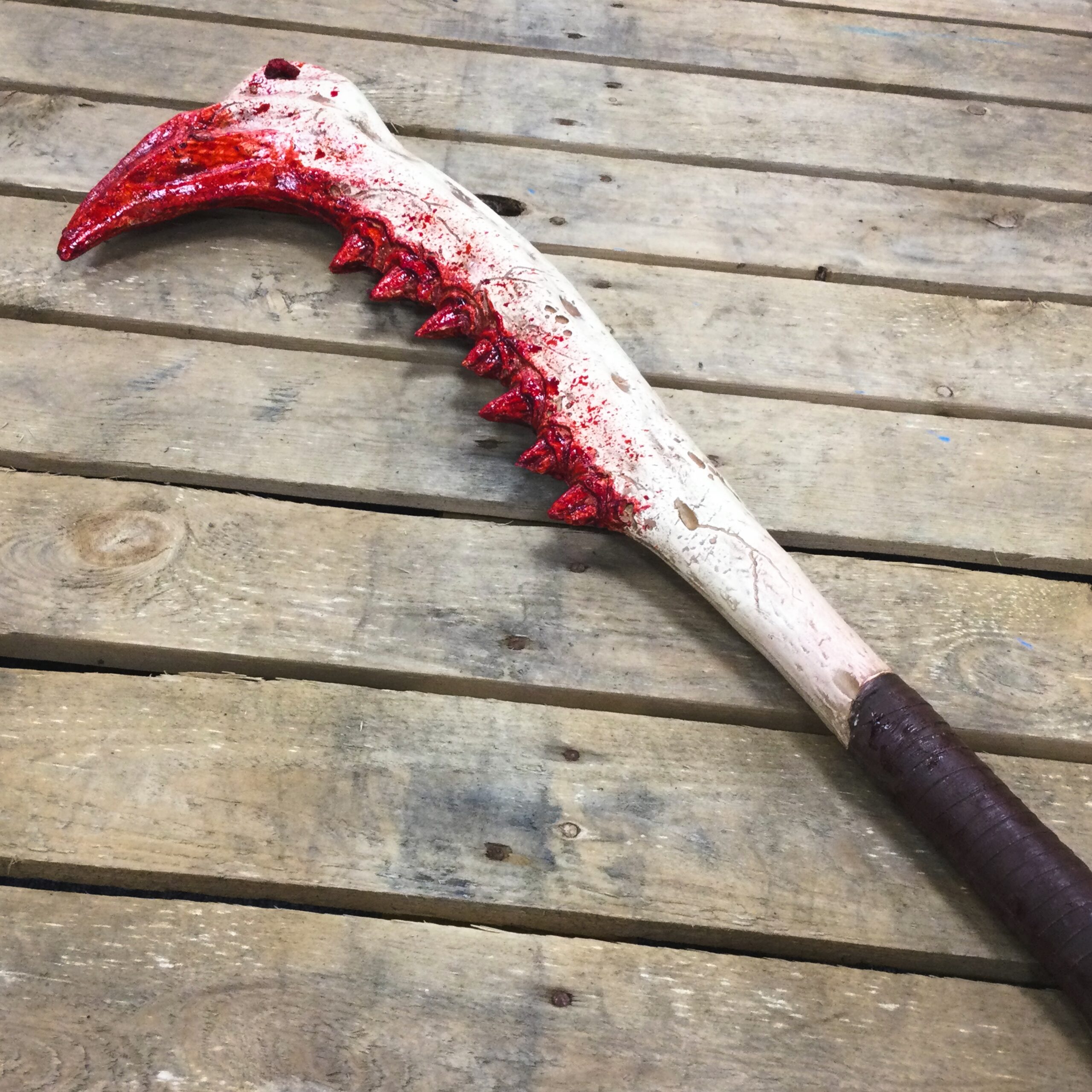 Jawbone Club Prop (Bloody)