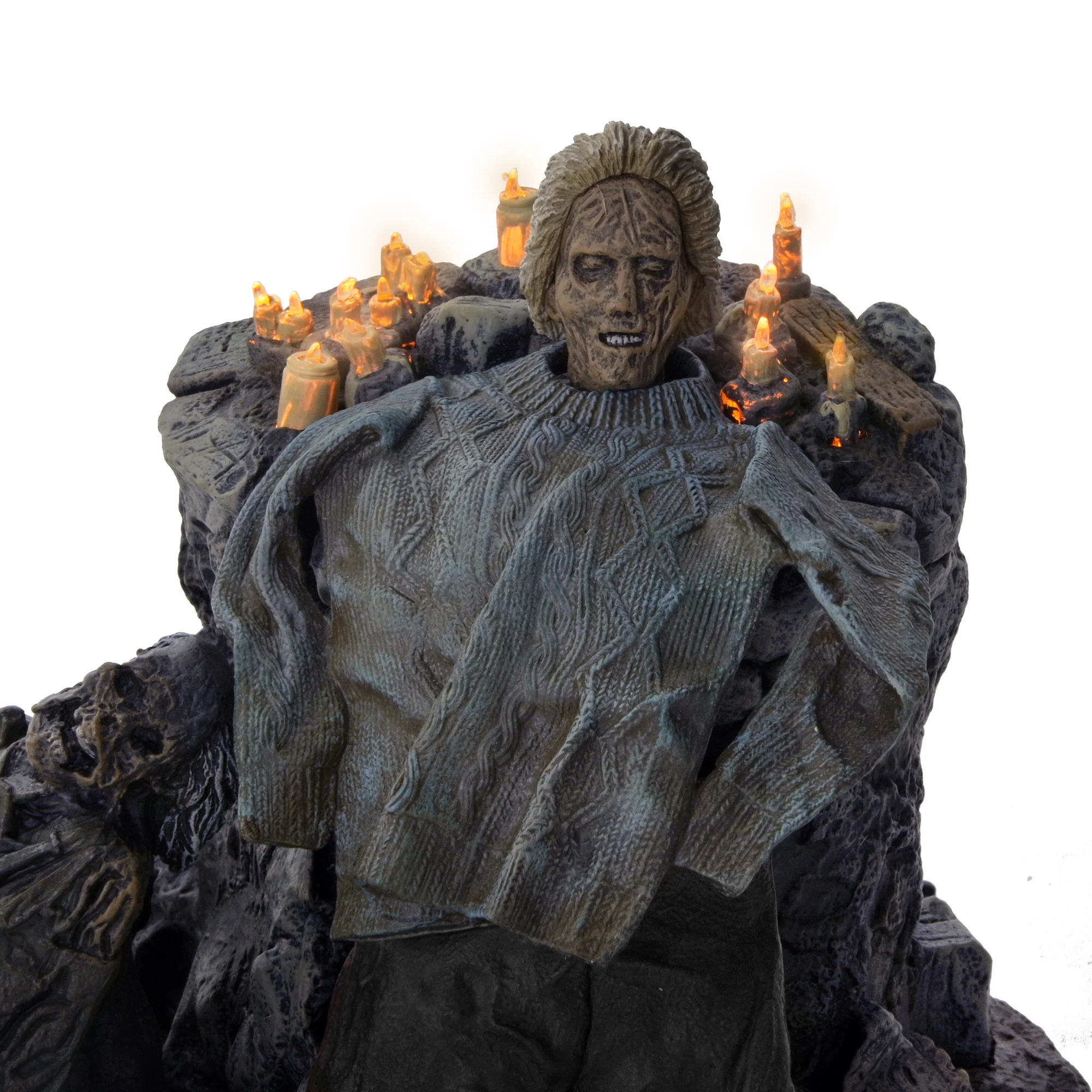 NECA Friday the 13th: The Game - Pamela Voorhees Shrine Diorama