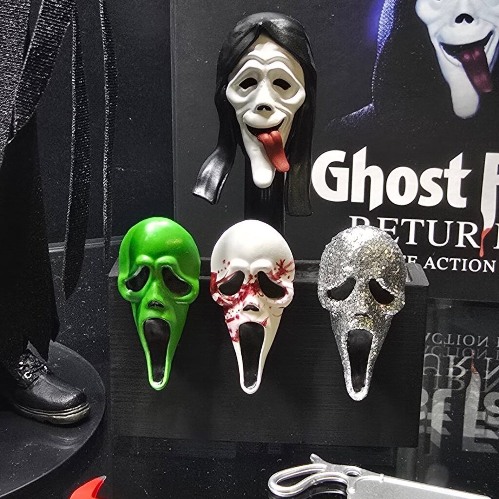 Ghostface wassup figure