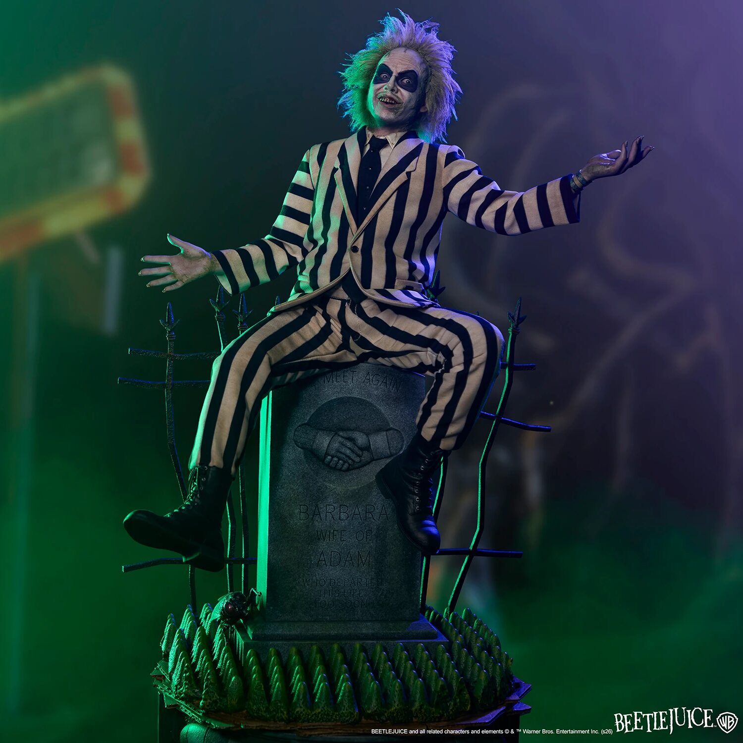 Sideshow Collectibles Beetlejuice - Premium Format 1/4 Scale Statue