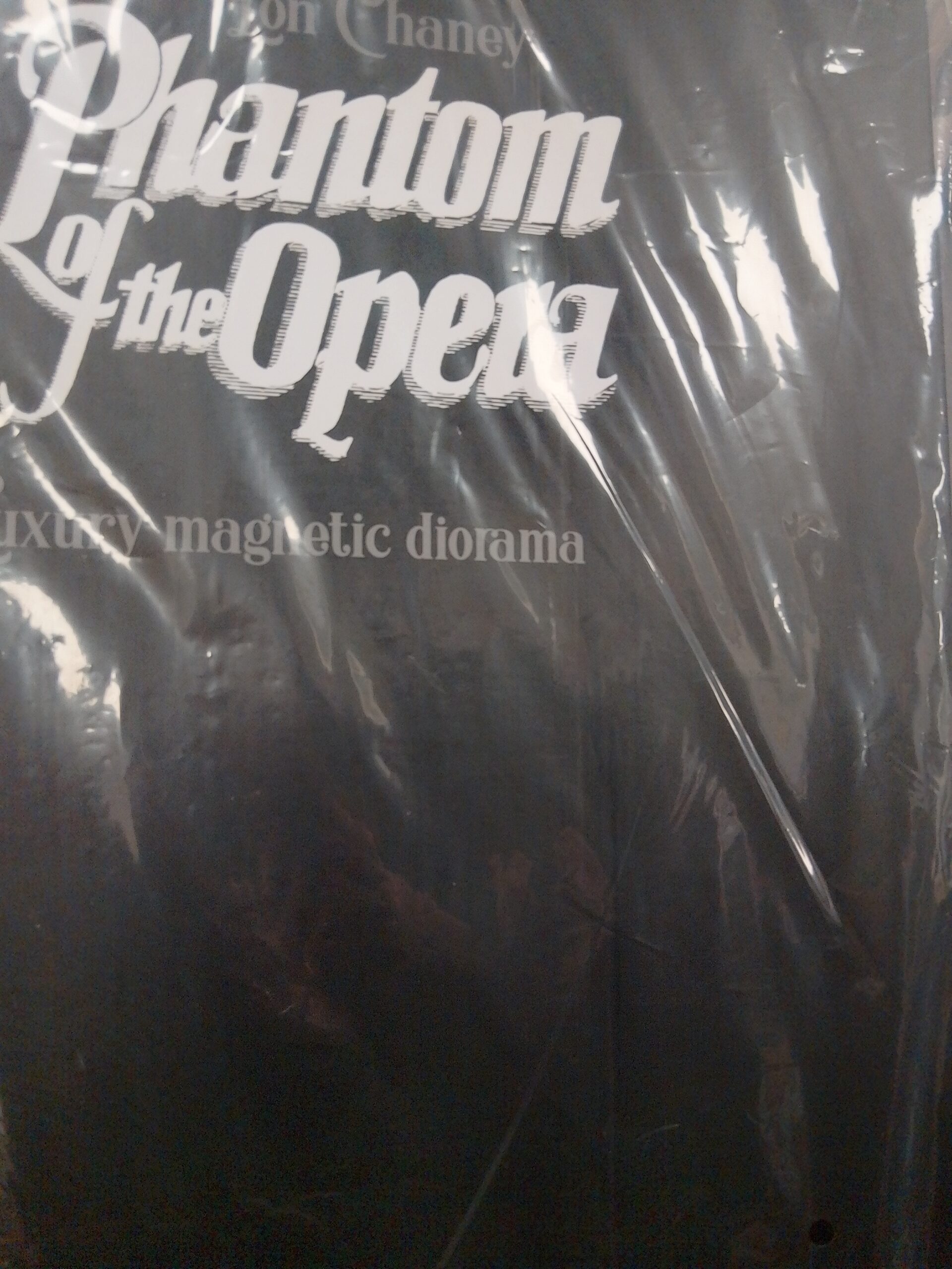 Lon Chaney As Phantom of the Opera 1/6 Action Figure - Web Exclusive (SLIGHT SECOND)