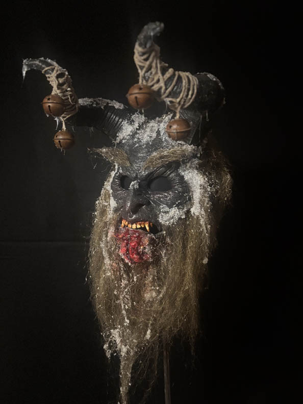 Masque de Krampus avec capuche (minuit)