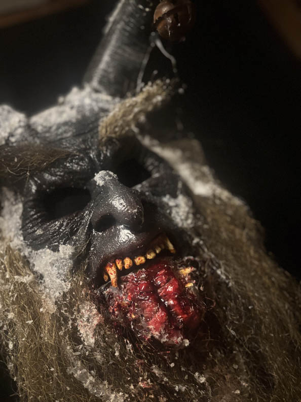 Masque de Krampus avec capuche (minuit)