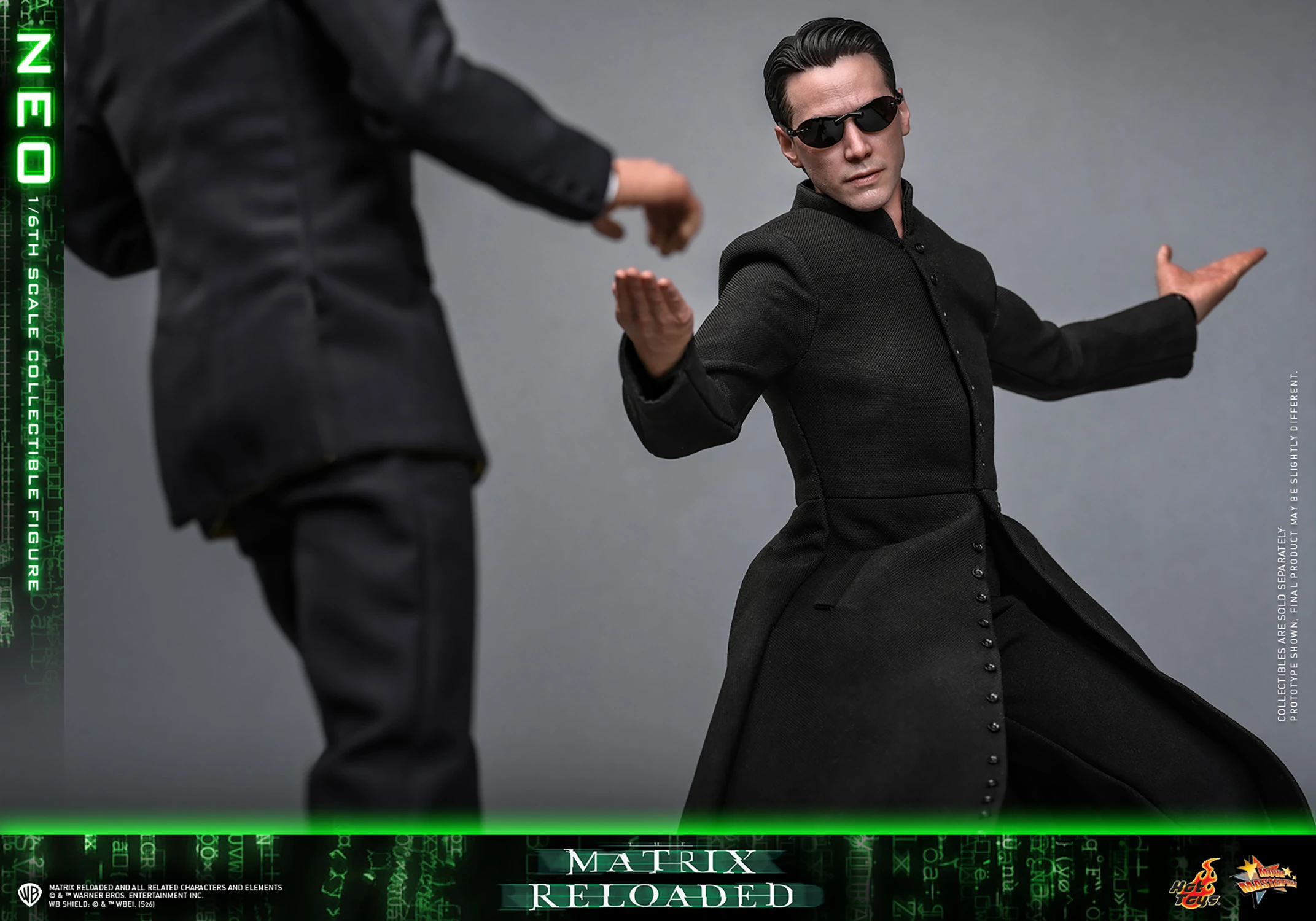 Hot Toys The Matrix Reloaded - Neo 1/6 Scale Action Figure
