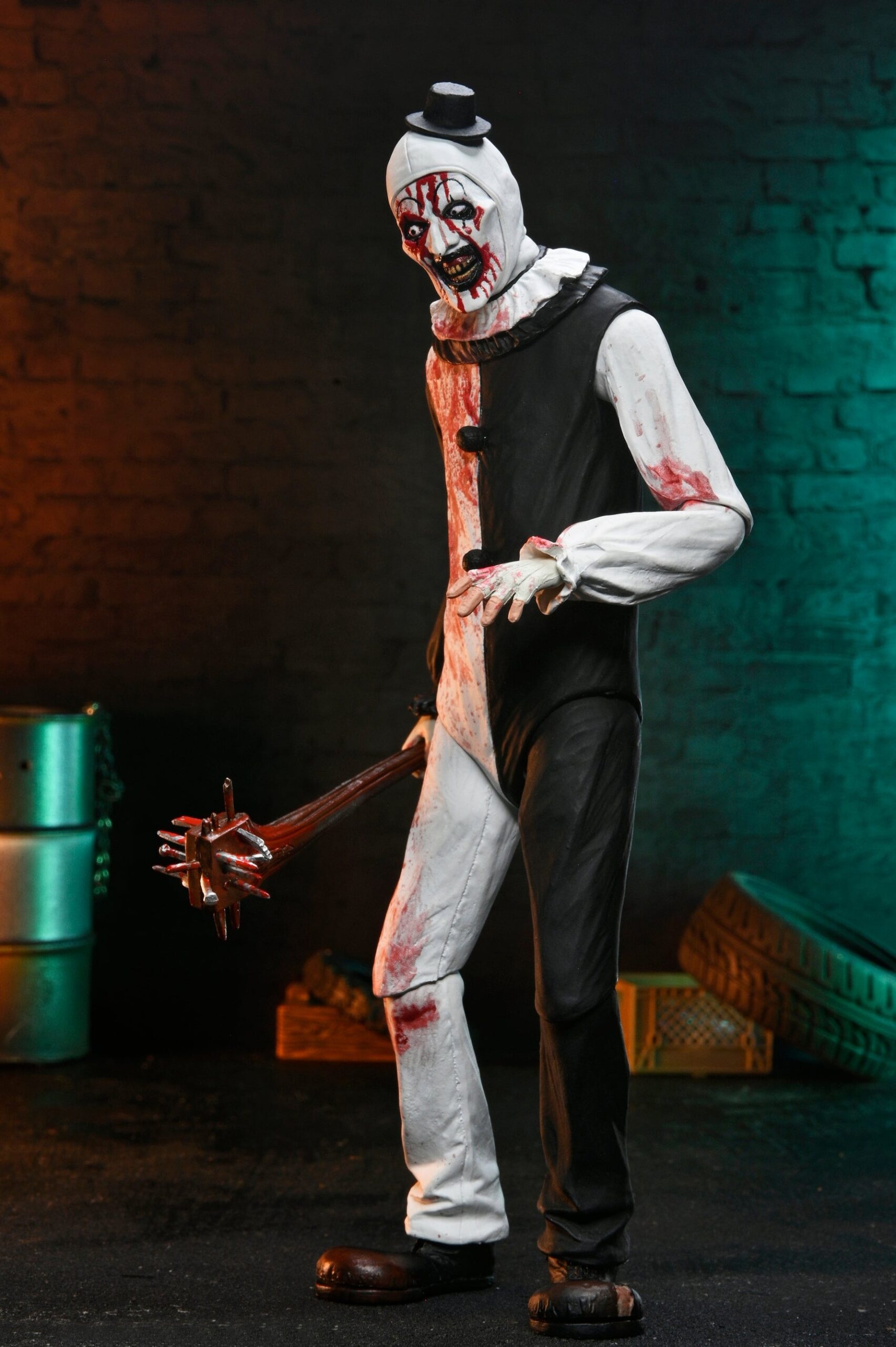 NECA Terrifier 2 - Art the Clown Ultimate 7″ Scale Action Figure (Blood Splattered)