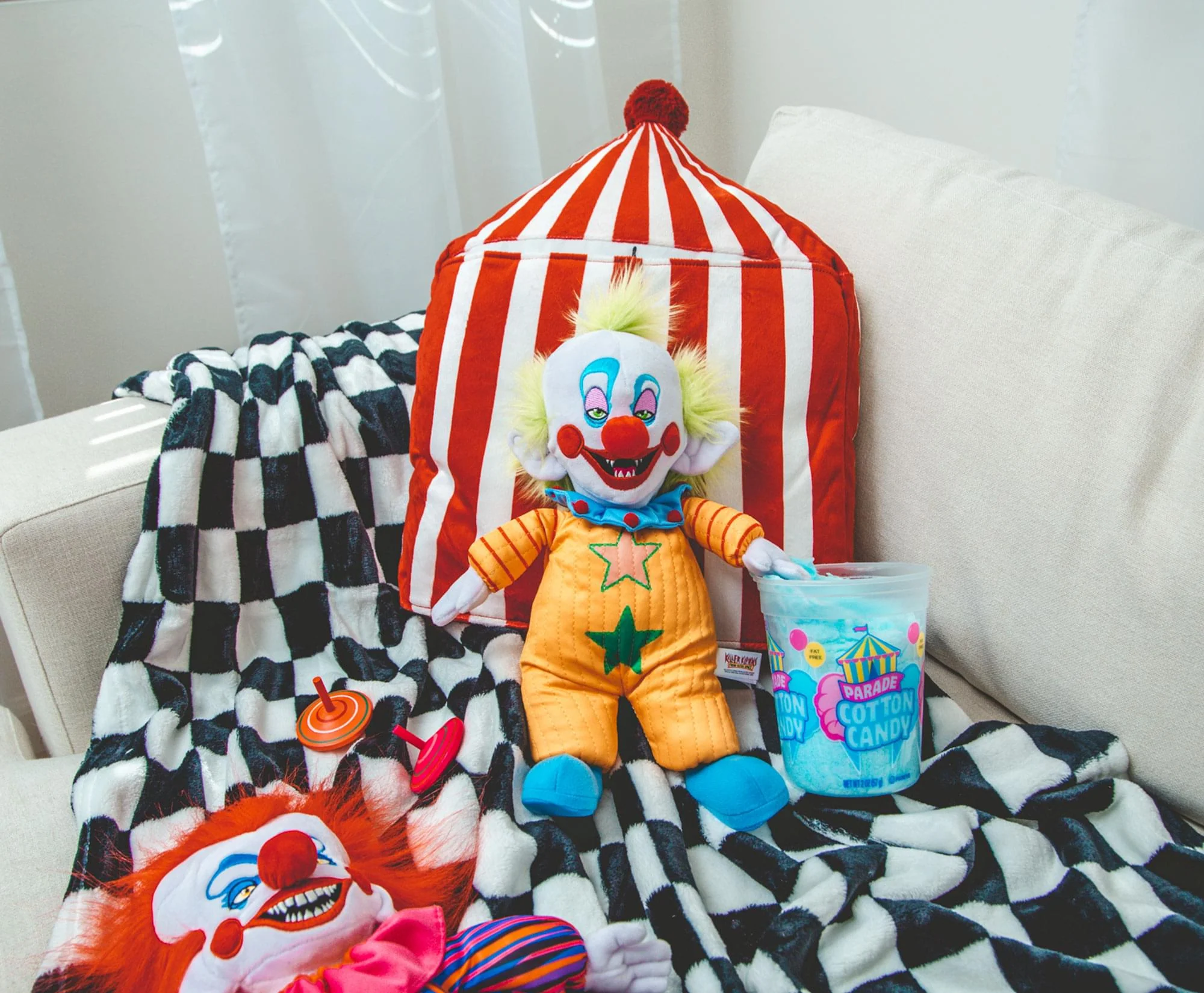 Killer Klowns From Outer Space - Shorty 12