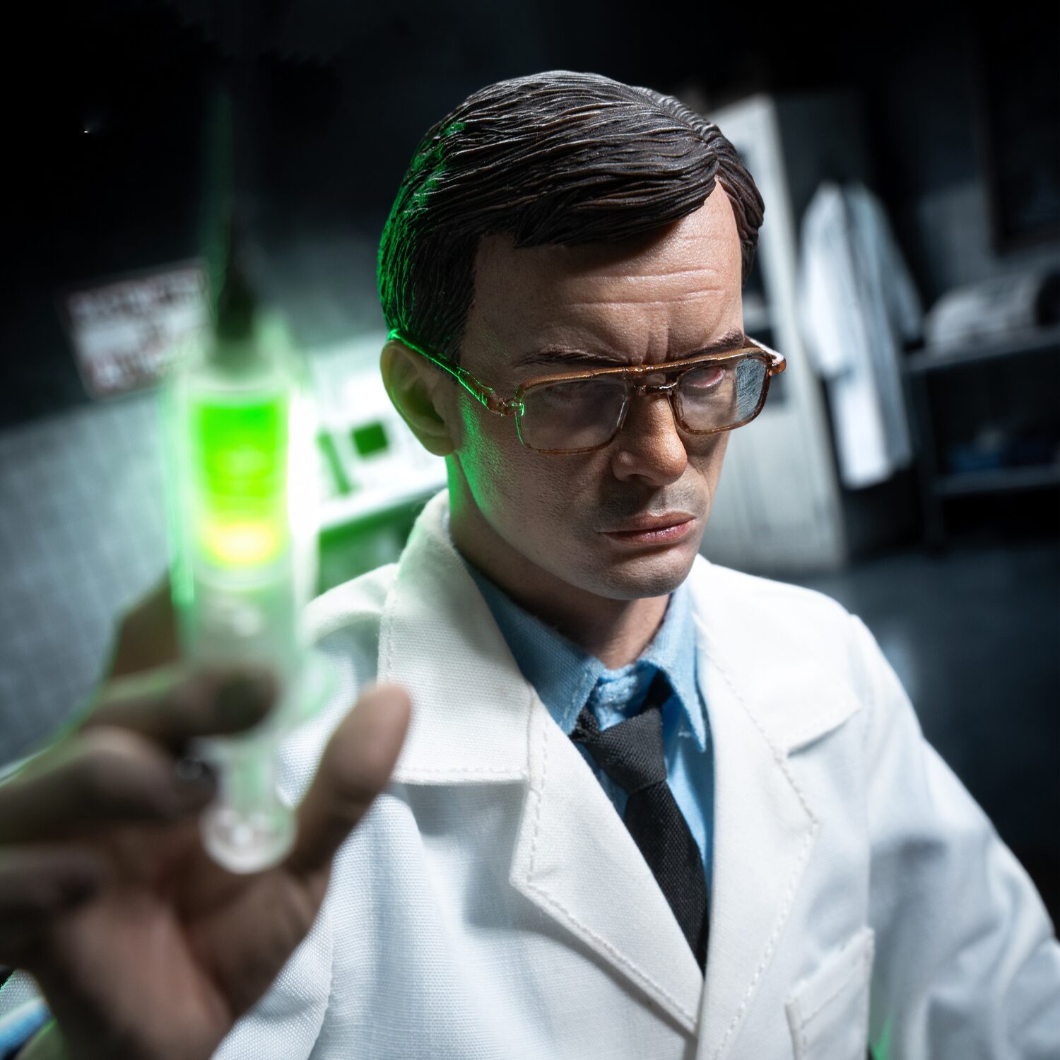 Infinite Statues Re-Animator - Doctor Herbert West 1/6 Scale Actionfigur (Deluxe Edition)