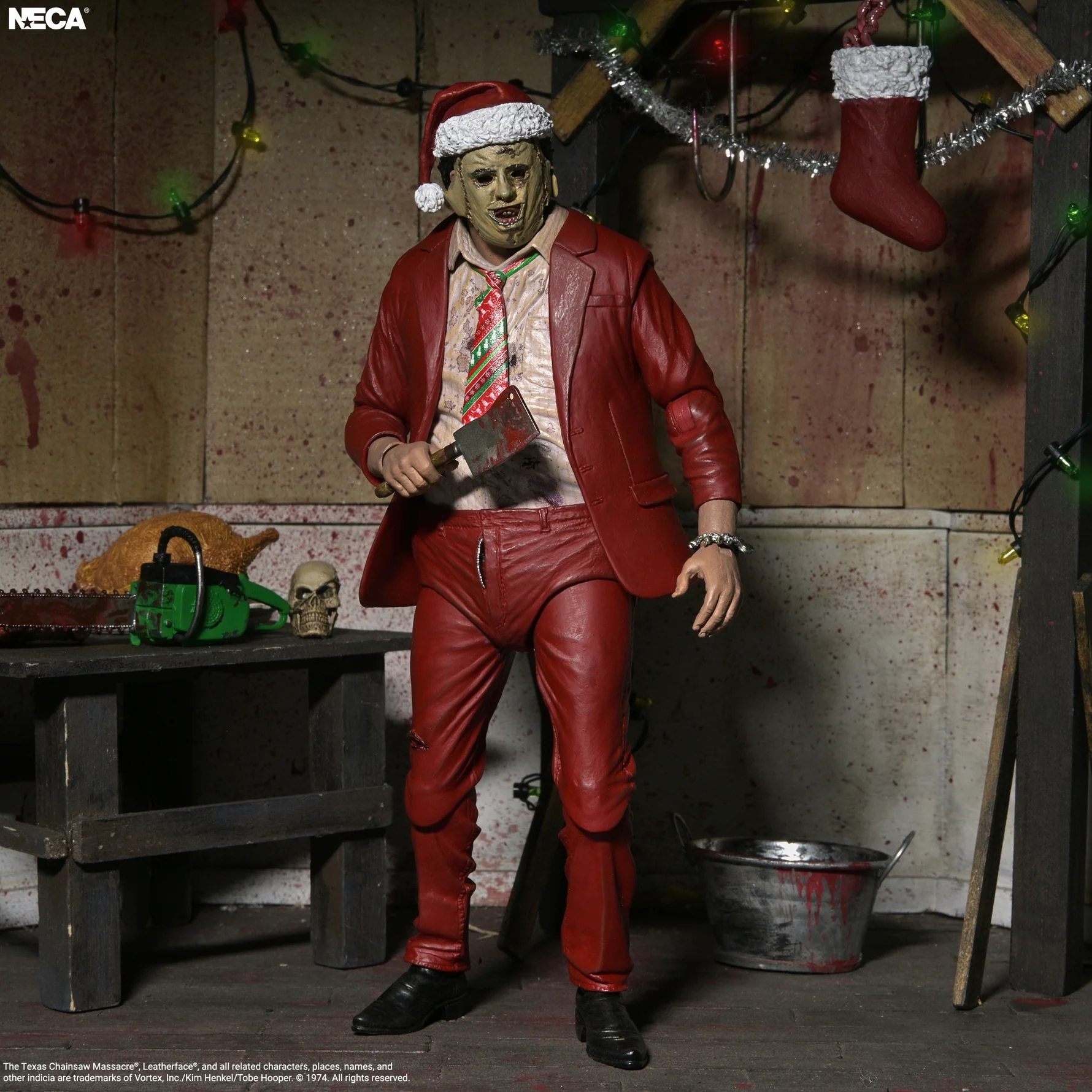 NECA Massacre à la tronçonneuse - Leatherface Père Noël Ultimate 7