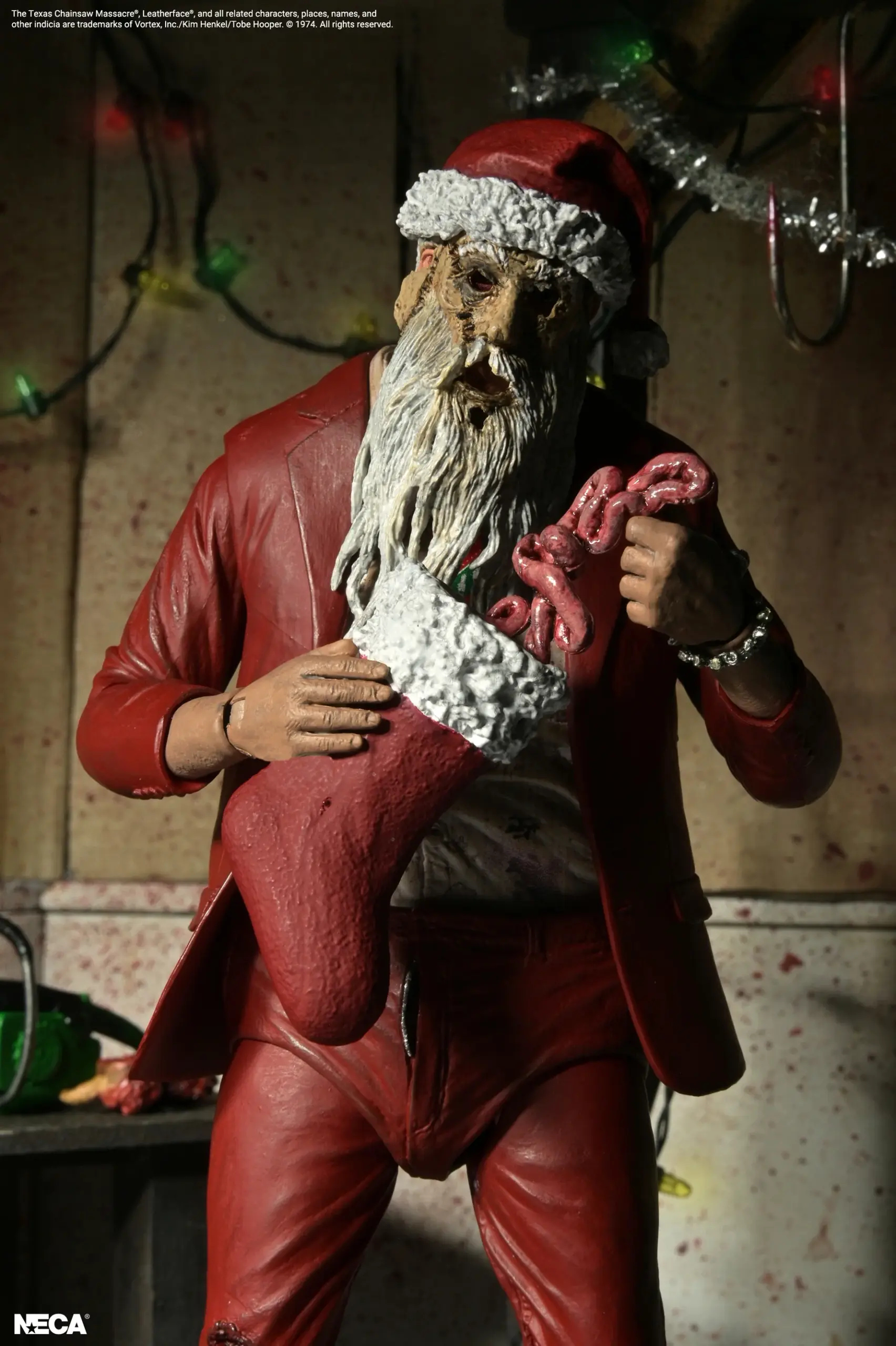NECA Massacre à la tronçonneuse - Leatherface Père Noël Ultimate 7