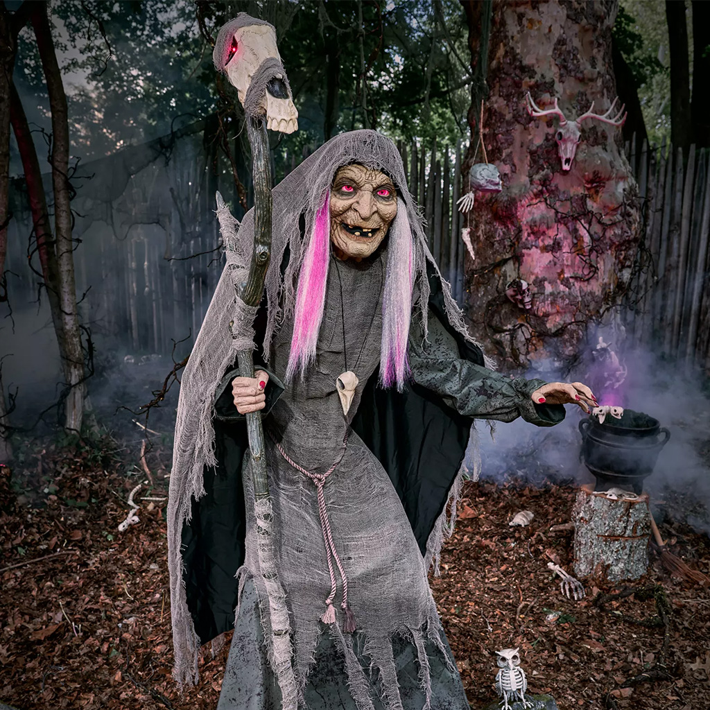 5.8ft Willow Witch Halloween Animatronic (Spirit Halloween)