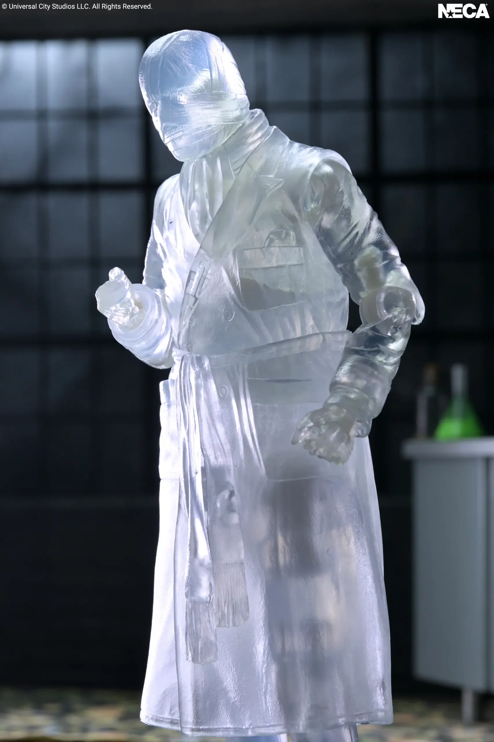 NECA Universal Monsters - Invisible Man (Invisible) Ultimate 7