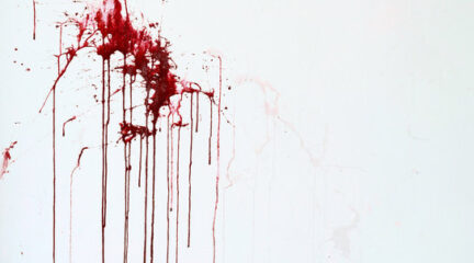 How to Use Fake Blood (+ Easy DIY Recipe)