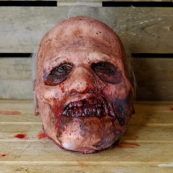 Realistic Severed Zombie Head - Grinz