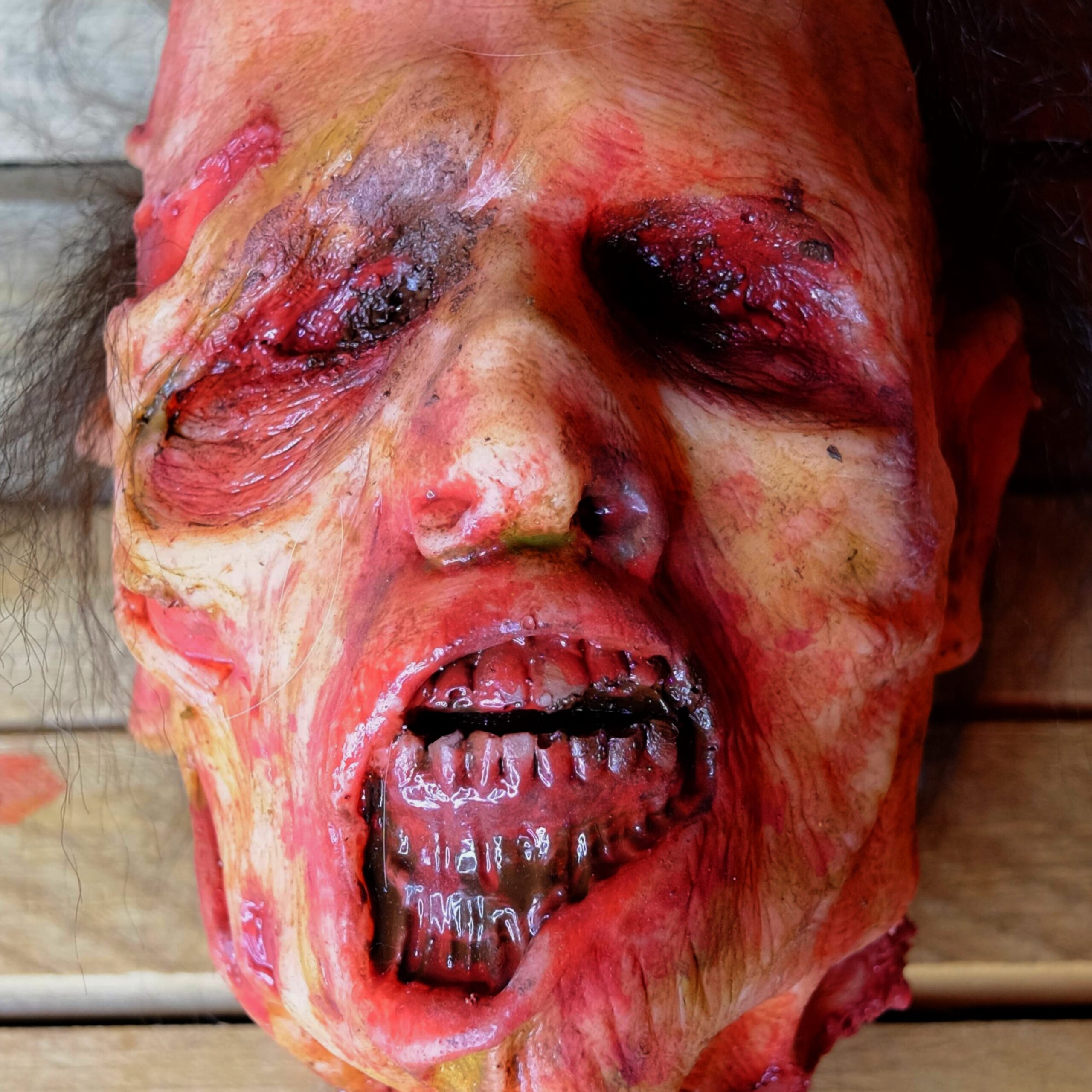 Realistic Severed Zombie Head - Walker
