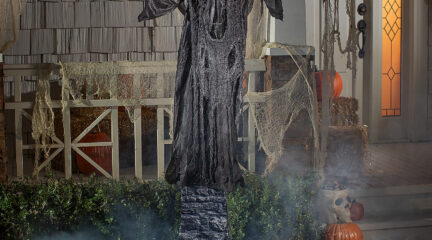 DIY Outdoor Halloween Decorations: Big Builds for a British Garden