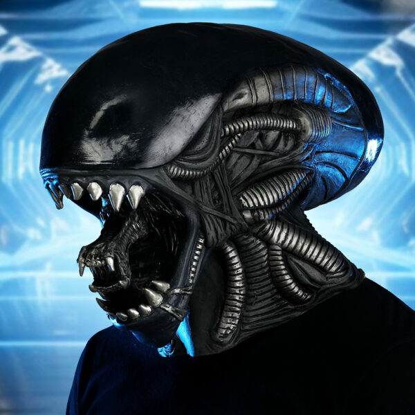 Alien Xenomorph Deluxe Mask