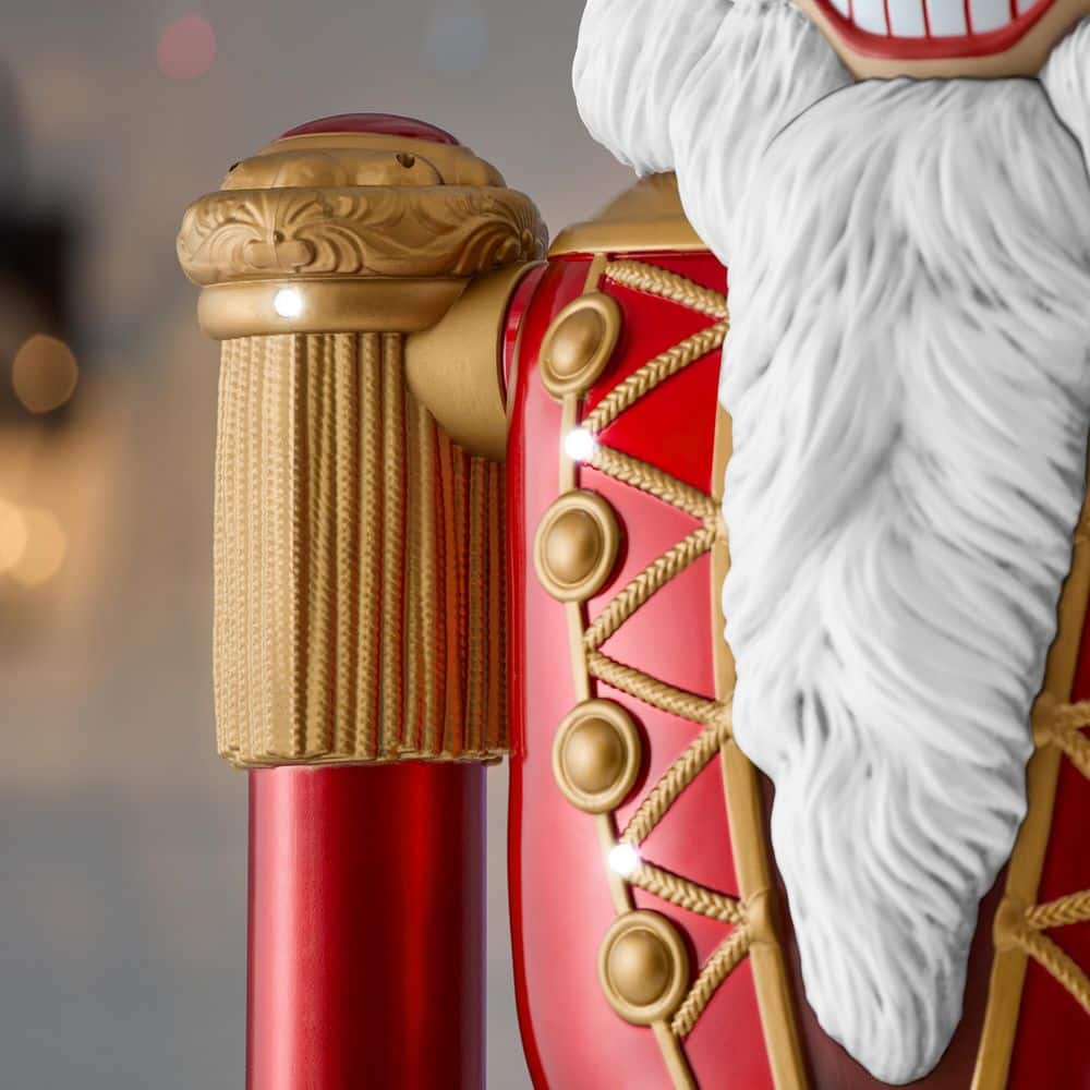 8ft Vintage Nutcracker with LCD Eyes