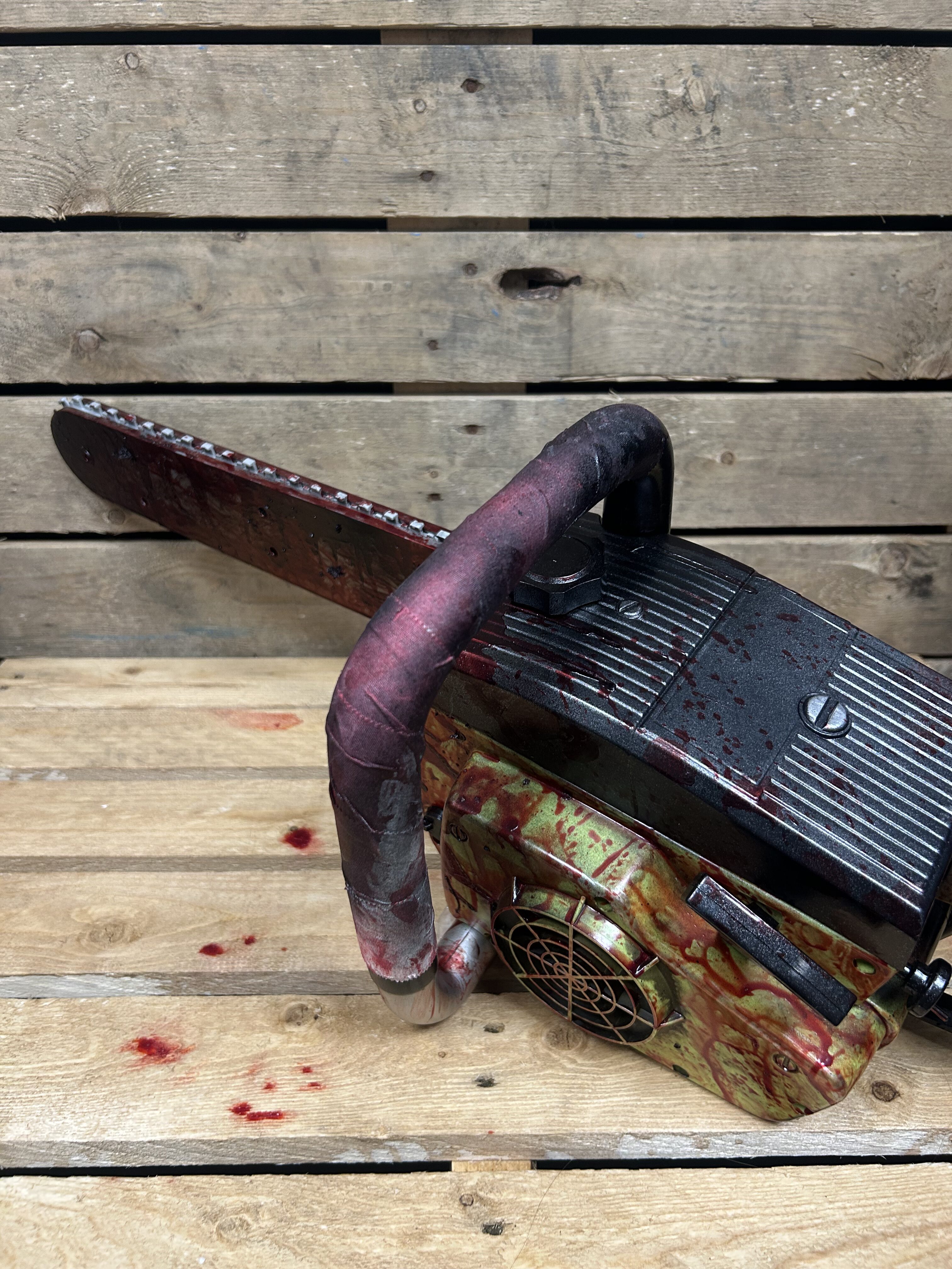 Texas Chainsaw Massacre Chainsaw Prop - Custom Bloody